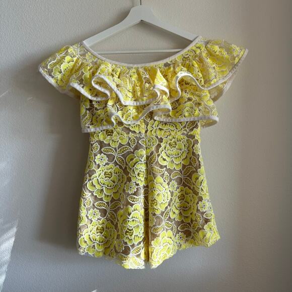 Alexis lemonade yellow crochet lace ruffle off shoulder romper XS - Picture 4 of 5